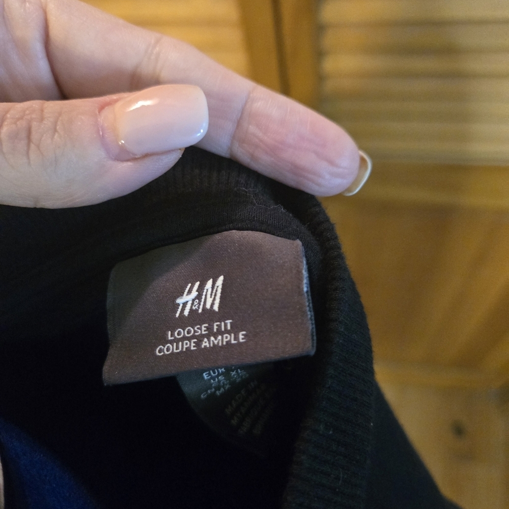 H&M Black 'Feeling Fragile' Crewneck Sweater - Picture 4 of 5